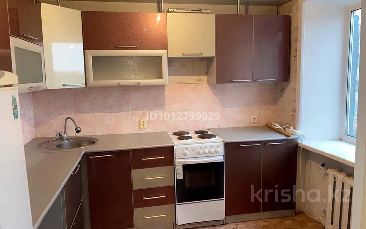 3-бөлмелі пәтер · 54 м² · 9/9 қабат, 6 микрорайон 18 — Возле остановки Жании, бағасы: 7 млн ₸ в Темиртау — фото 2
