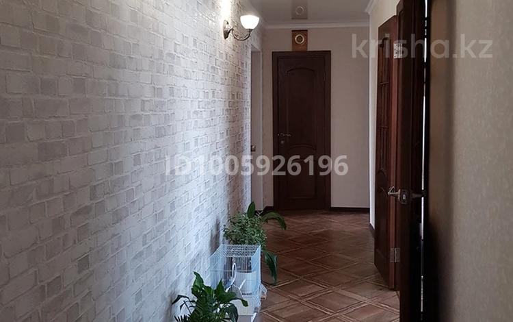 3-бөлмелі пәтер · 69 м² · 9/9 қабат, мкр Юго-Восток, 30й микрорайон 1, бағасы: 23 млн ₸ в Караганде, Казыбек би р-н — фото 2