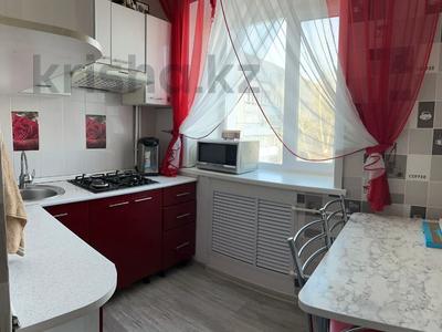 3-комнатная квартира, 57 м², 2/5 этаж, Ауэзова — ЦОН за 22.4 млн 〒 в Петропавловске