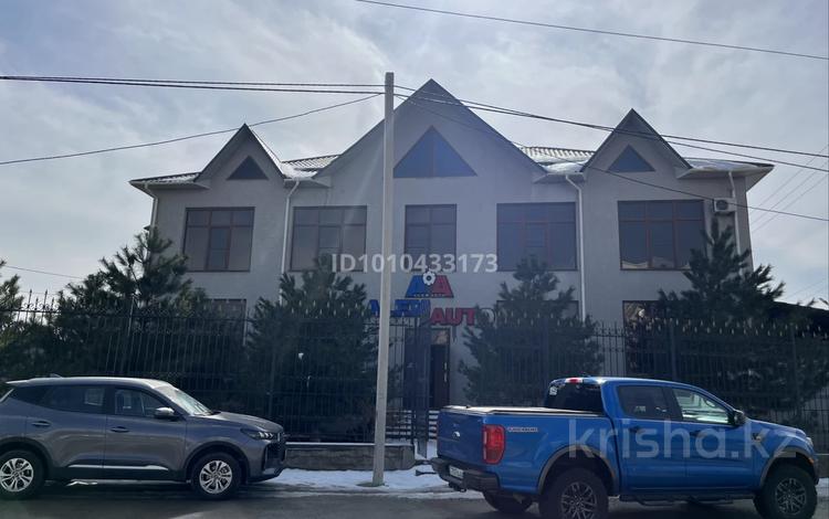 Свободное назначение · 240 м² за 1 млн 〒 в Шымкенте, Каратауский р-н — фото 2