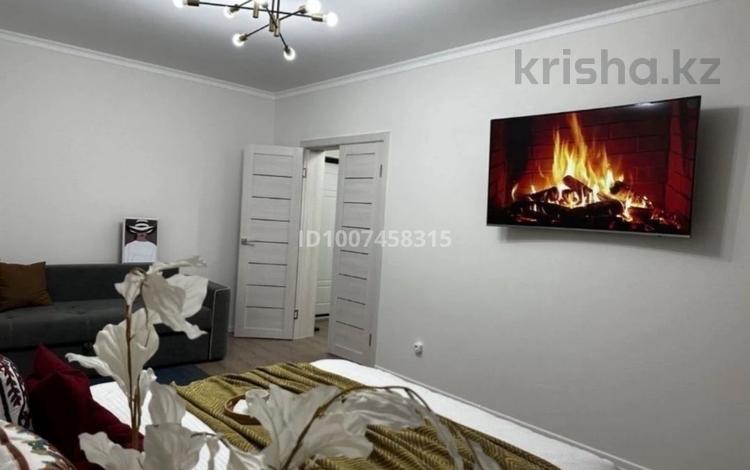 1-комнатная квартира · 32 м² · 8/10 этаж, Базовая 4/2 за 13 000 ₸ в Усть-Каменогорске, Ульбинский — фото 2