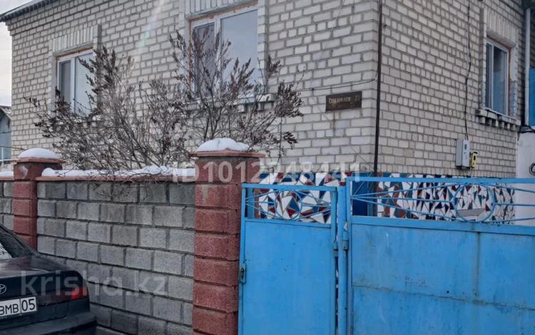 Жеке үй · 6 бөлме · 200 м² · 6 жүзд., Восточный ш/а, Сенгирбаева 25, бағасы: 25 млн ₸ в Талдыкоргане, мкр Восточный — фото 2