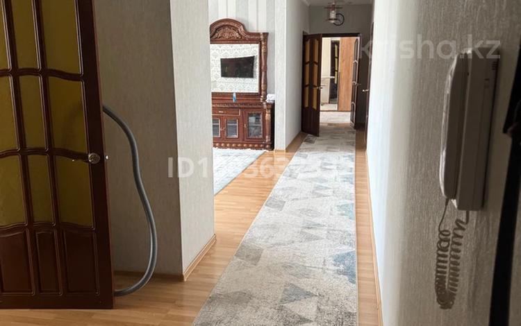 3-комнатная квартира · 110 м² · 4/6 этаж, мкр. Алтын орда, Санкибай батыра 159Б — Санкибай батыра и Макаренко за 35 млн 〒 в Актобе — фото 2
