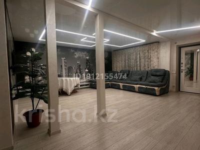 Отдельный дом · 4 комнаты · 160.3 м² · 8 сот., Украинская 170 за 120 млн 〒 в Петропавловске