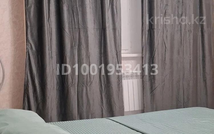 2-комнатная квартира · 64 м² · 1/5 этаж, мкр Нурсая 1 — Рядом ресторан Самал за 15 000 ₸ в Атырау — фото 14
