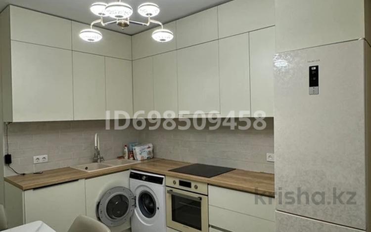 1-комнатная квартира · 37 м² · 10/13 этаж, Есенова — Суюнбая за 240 000 ₸ в Алматы, Жетысуский р-н — фото 2