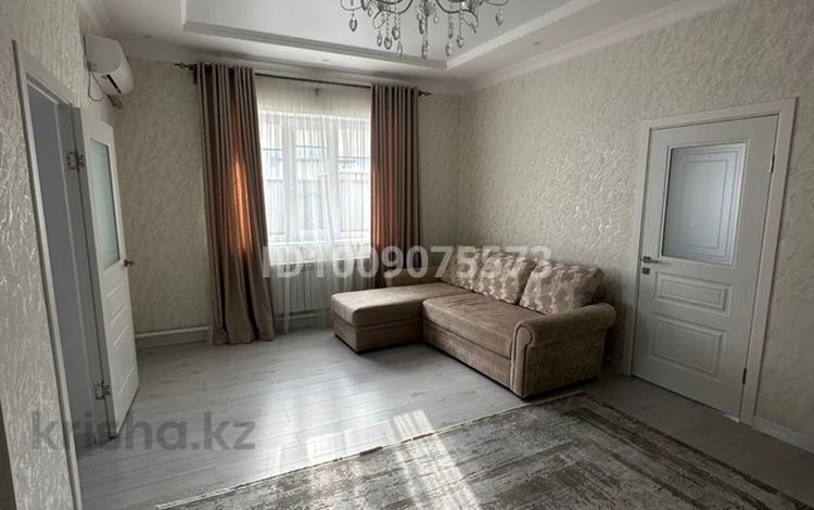 Отдельный дом · 4 комнаты · 196 м² · 8 сот., мкр Самал-2, Проезд 19 за 55 млн 〒 в Атырау — фото 2