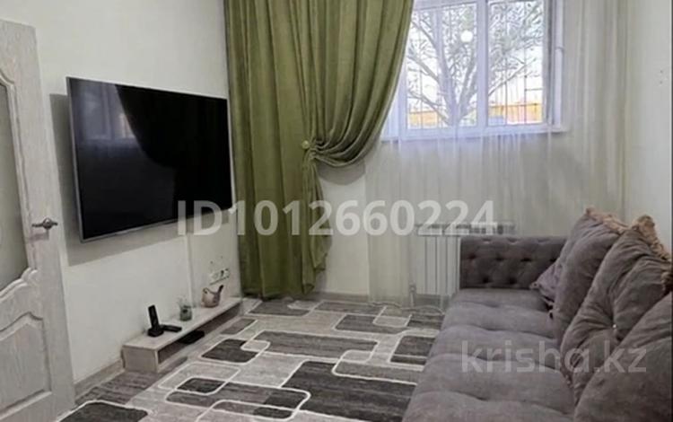 1-комнатная квартира · 35 м² · 1/5 этаж, Республики 1/1 — Возле АЗС Аскар за 10.5 млн ₸ в Косшы — фото 2