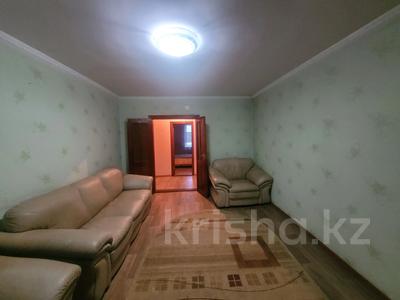 3-комнатная квартира, 63 м², 2/5 этаж, Дастенова 28 за 23 млн 〒 в Семее