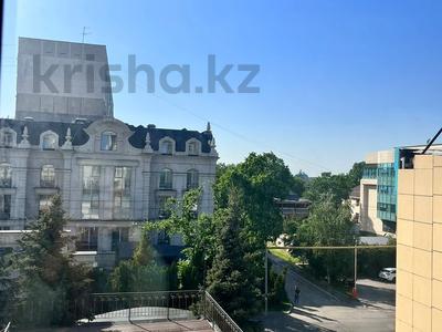 2-бөлмелі пәтер · 60 м² · 3/5 қабат, Сыргабекова 11, бағасы: 300 000 ₸ в Алматы, Бостандыкский р-н