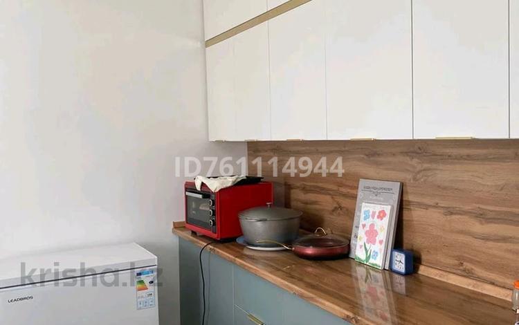 Отдельный дом · 3 комнаты · 100 м² · 9 сот., мкр Балауса, С.Қожанова 42 за ~ 18 млн ₸ в Атырау — фото 3