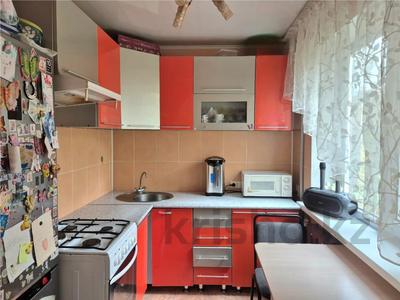 2-комнатная квартира · 43 м² · 2/5 этаж, Пр. Металлургов за 8.9 млн 〒 в Темиртау