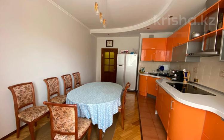4-комнатная квартира · 117 м² · 8/13 этаж, шефченко 164г за ~ 100 млн ₸ в Алматы, Алмалинский р-н — фото 3