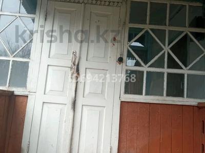 Отдельный дом · 5 комнат · 65 м² · 4.8 сот., Сата Ниязбекулы 39 за 20 млн ₸ в Каргалы (п. Фабричный)