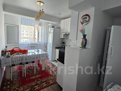 3-бөлмелі пәтер · 80 м² · 3/9 қабат, мкр Бирлик 14, бағасы: 41 млн ₸ в Талдыкоргане