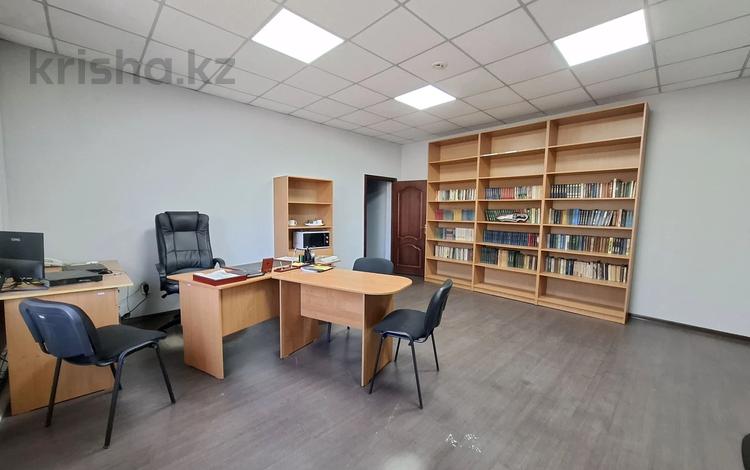 Кеңселер, қоймалар · 19000 м², бағасы: 555 млн ₸ в Караганде, Казыбек би р-н — фото 2