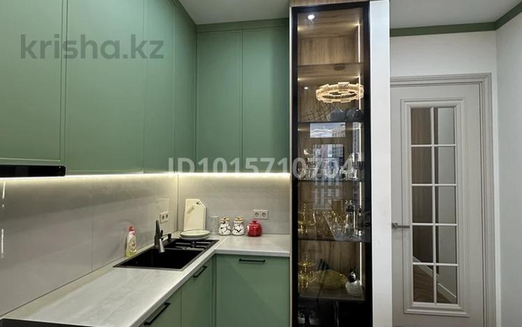 2-комнатная квартира · 70 м² · 8/9 этаж, Е-899 1 за 65 млн ₸ в Астане, Есильский р-н — фото 8