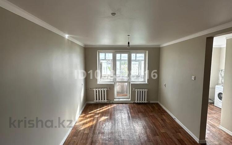 3-комнатная квартира · 60 м² · 5/5 этаж, 35-ый квартал 5А за 19 млн ₸ в Семее — фото 2