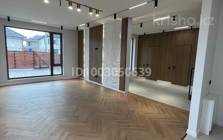Отдельный дом · 6 комнат · 170 м² · 5.5 сот., Тарбагатай — Исатай батыр за 150 млн 〒 в  — фото 2