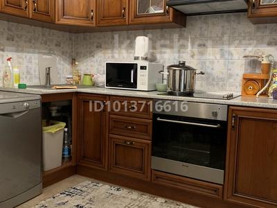 2-бөлмелі пәтер · 55 м², Розыбакиева 250б — Радостовца, бағасы: 350 000 ₸ в Алматы, Бостандыкский р-н