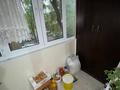3-бөлмелі пәтер · 60 м² · 2/5 қабат, мкр Тастак-1, бағасы: 38 млн ₸ в Алматы, Ауэзовский р-н — фото 2