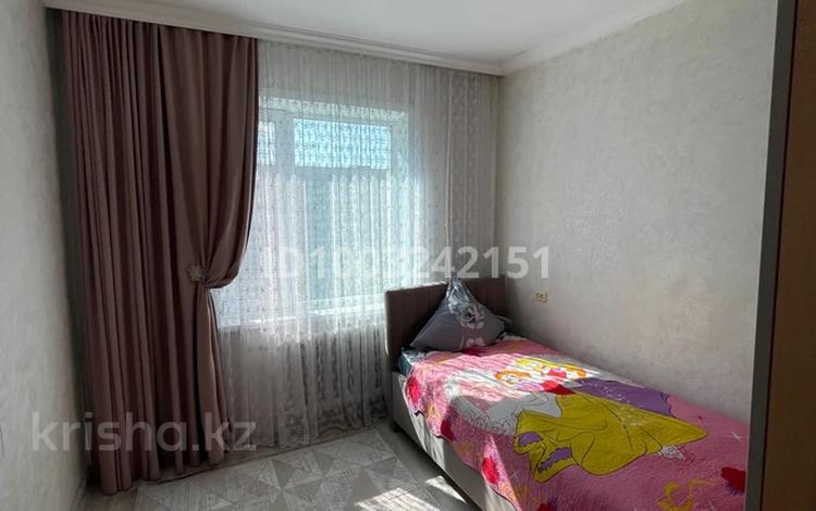 3-комнатная квартира · 65.7 м² · 6/9 этаж, Майкудук, Карла Маркса 7 за 20 млн ₸ в Караганде, Алихана Бокейханова р-н — фото 2
