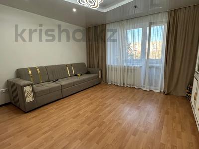 Продажа квартир в Карагандинской обл.: 5-комнатная квартира · 120 м² · 3/7 этаж, мкр Юго-Восток, Мкр Гульдер 2 17 за 50 млн 〒 5-комнатная квартира · 120 м² · 3/7 этаж, мкр Юго-Восток, Мкр Гульдер 2 17 за 50 млн 〒 в Караганде, Казыбек би р-н