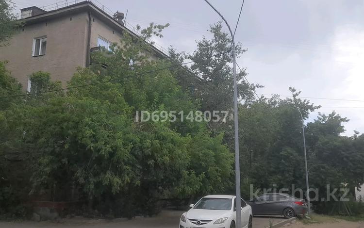 2-комнатная квартира · 43 м² · 4/4 этаж, Площадь победы 23 — Академика Маргулана-Кривенко за 16 млн ₸ в Павлодаре — фото 3