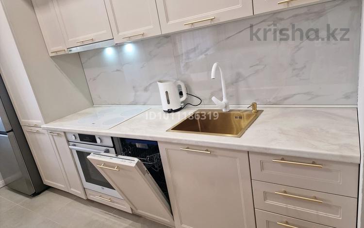2-комнатная квартира · 62 м² · 8/9 этаж, Карагайлы за 30 млн ₸ в Семее — фото 2