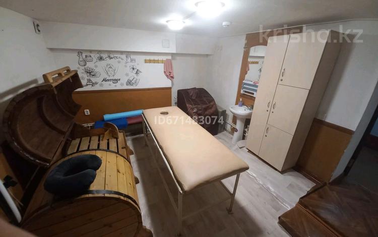 Свободное назначение · 10 м² за 50 000 ₸ в Караганде, Казыбек би р-н — фото 11