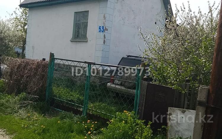 Жеке үй · 2 бөлме · 70 м² · 6 сот., Урал 53, бағасы: 6 млн ₸ в Усть-Каменогорске, Меновное — фото 2