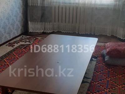 2-комнатная квартира · 42.5 м² · 1/3 этаж, Сұраншы Батыр 30/14 — Поликлиника детсад школа магазин за 14 млн 〒 в Аксукенте