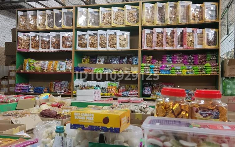 Магазины и бутики · 40 м² за 10.5 млн ₸ в Уральске — фото 3
