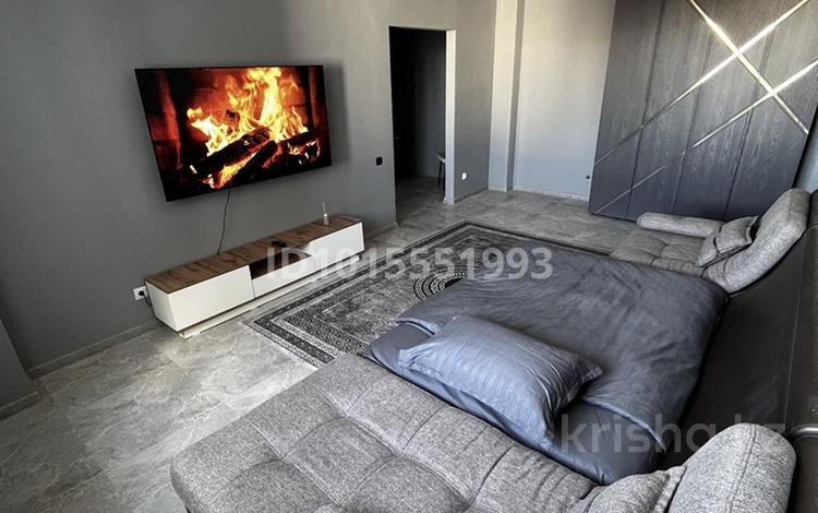 1-бөлмелі пәтер · 42 м² · 8/13 қабат, Максут Нарикбаев 8, бағасы: 15 000 ₸ в Астане, Нура р-н — фото 2