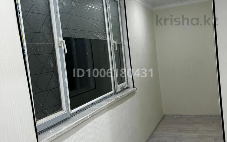 2-бөлмелі пәтер · 40 м² · 2/4 қабат, 3-й мкр 159, бағасы: 15 млн ₸ в Актау — фото 2