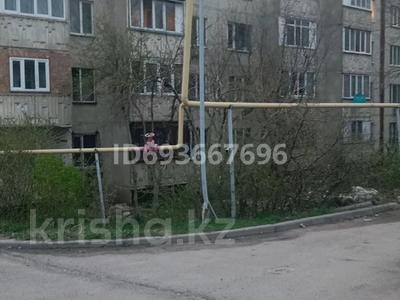 2-комнатная квартира, 52 м², 5/5 этаж, мкр Акжар 152 за 19 млн 〒 в Алматы, Наурызбайский р-н