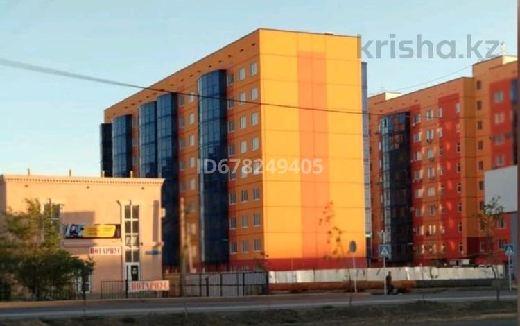 3-бөлмелі пәтер · 85 м² · 6/9 қабат, Амандосова 42/2, бағасы: 36 млн ₸ в Атырау — фото 2