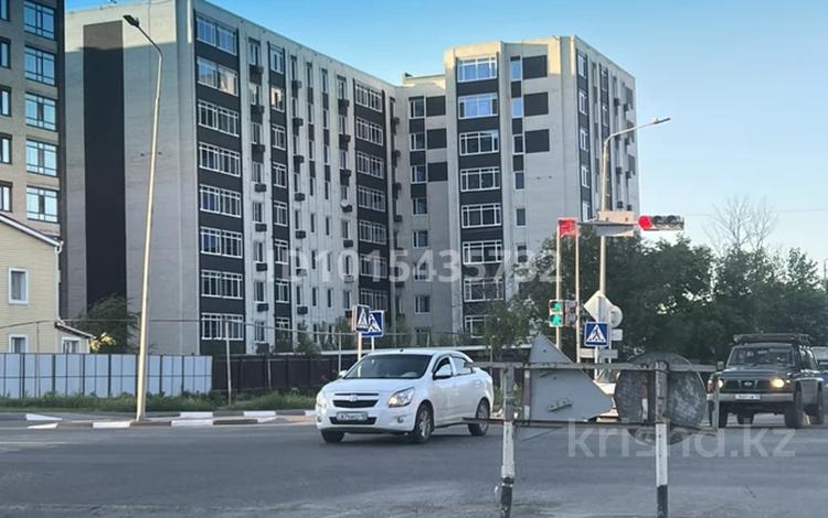 2-бөлмелі пәтер · 57.4 м² · 9/9 қабат, Кайрбекова 83, бағасы: 36 млн ₸ в Костанае — фото 2