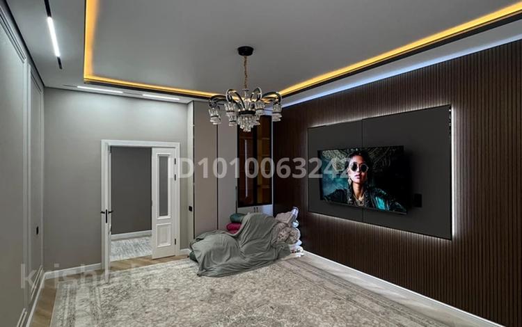 2-комнатная квартира · 80 м² · 6/9 этаж, мкр Нуртас, Жилмассив Нурсат 141 за 300 000 ₸ в Шымкенте, Каратауский р-н — фото 2