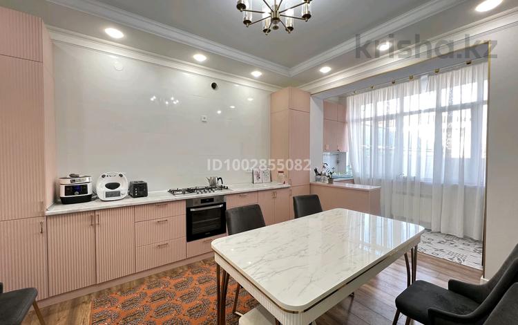 Дом · 8 комнат · 470 м², мкр "Шыгыс 2" — Напротив бани Рахат и возле мед центра Софимед за 100 000 ₸ в Актау, мкр "Шыгыс 2" — фото 4