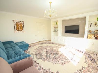 3-комнатная квартира · 135 м² · 8/25 этаж, Абиша Кекилбайулы 270 за 94 млн ₸ в Алматы, Бостандыкский р-н
