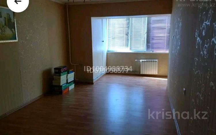 2-комнатная квартира · 51.7 м² · 5/7 этаж, 4-й мкр 57 — ШУМ а за 10.5 млн ₸ в Актау — фото 2