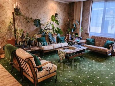 Отдельный дом · 4 комнаты · 120 м² · 8 сот., мкр Шанырак-1, Окжетпес 2/3 за 40 млн ₸ в Алматы, Алатауский р-н