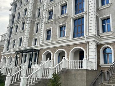 Свободное назначение, офисы, магазины и бутики, общепит, салоны красоты, медцентры и аптеки, образование, развлечения · 295 м² за 165 млн 〒 в Астане, Есильский р-н