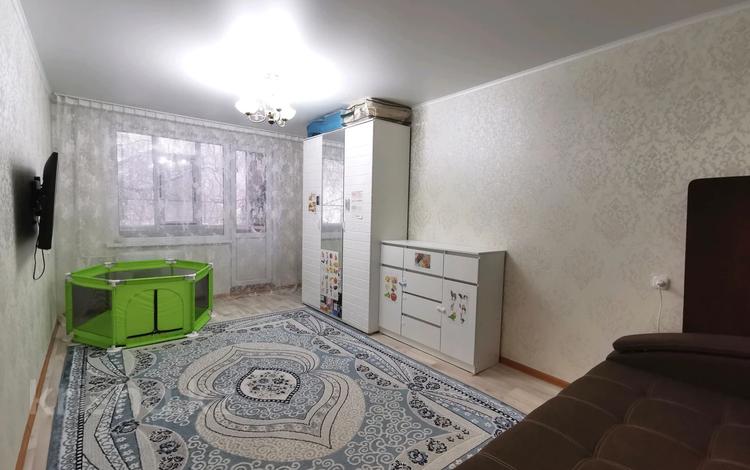 1-комнатная квартира, 31.7 м², 3/5 этаж, Курмангазы за 12 млн 〒 в Уральске — фото 2