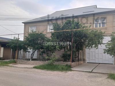 Отдельный дом • 16 комнат • 400 м² • 8.8 сот., Султан Сулейменов 41 за 130 млн 〒 в Шымкенте, Туран р-н