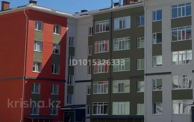2-комнатная квартира · 67 м² · 2/5 этаж, мкр. Алтын орда 49л за 17.7 млн ₸ в Актобе — фото 2