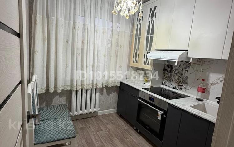 2-комнатная квартира · 45 м² · 4/5 этаж, Жеңіс 7 — Рядом - профилактория, школа 8 , садик , мечеть , спортивный комплекс жігер за 200 000 ₸ в Жезказгане — фото 2