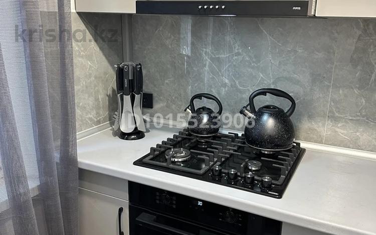 3-комнатная квартира · 80 м² · 1/5 этаж, авангард 12 за 26 млн ₸ в Атырау, мкр Авангард-4 — фото 2