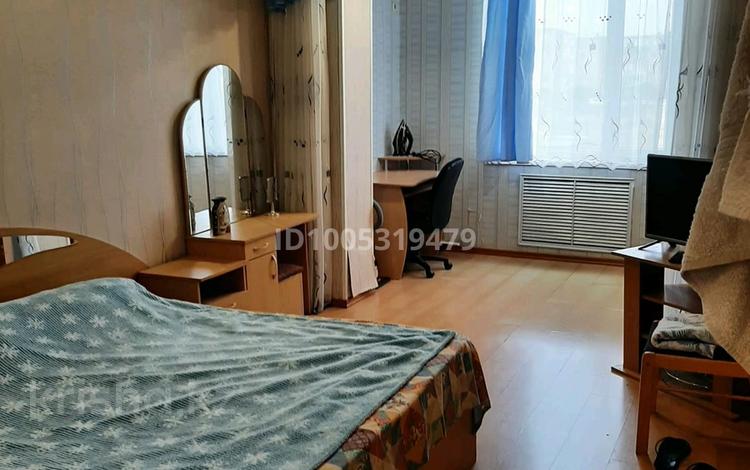 2-комнатная квартира · 58 м² · 2/5 этаж, 7-й мкр 30 — Поликлиники Чакур за 20 млн ₸ в Актау — фото 2